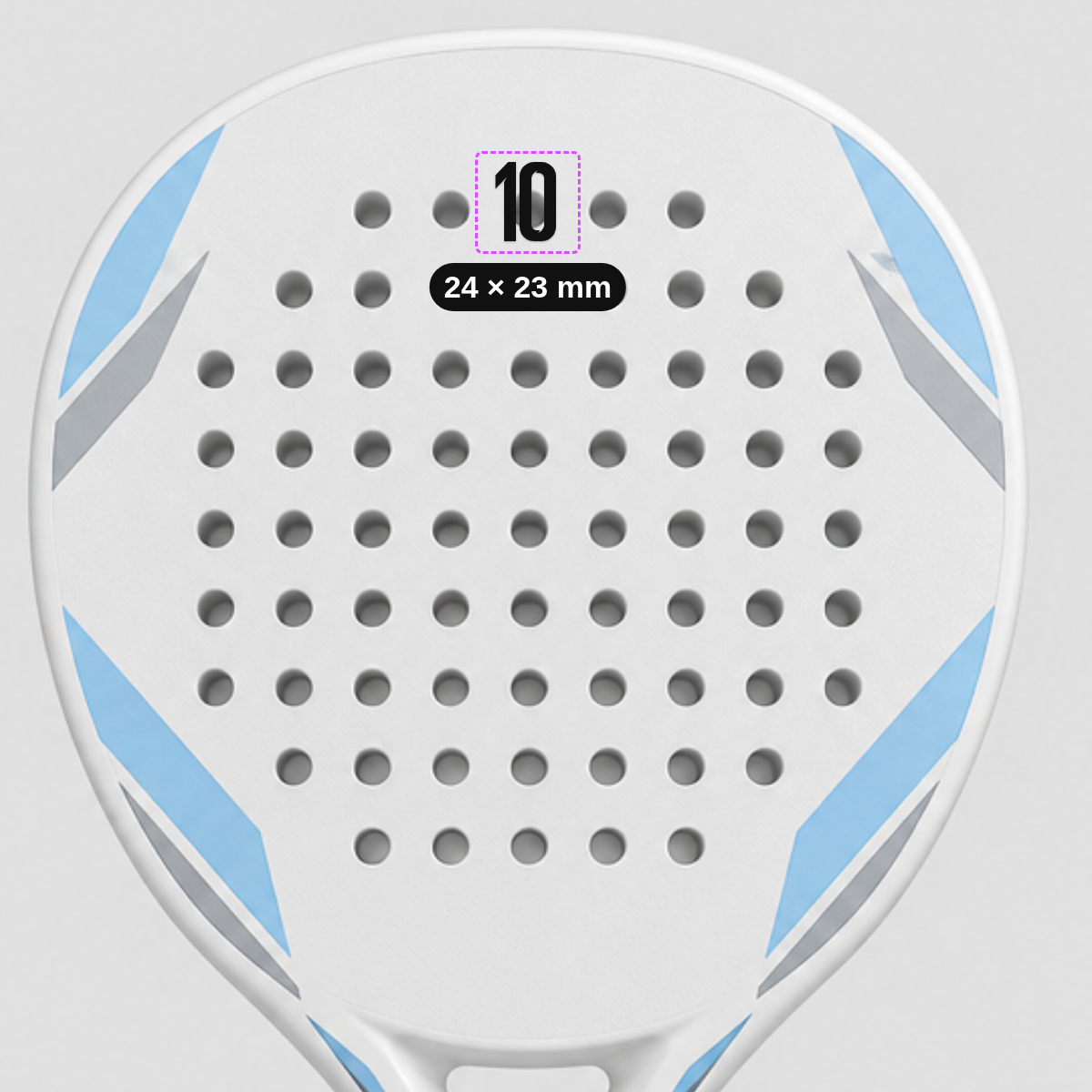 Sticker de número en una pala de pádel blanca, 24 × 23 mm
